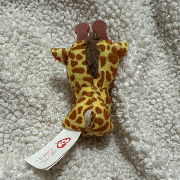 Ty Teenie Beanie Boo Yellow and Brown Giraffe Stuffed Animal - Picture 3 of 5